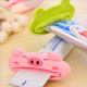Детска изстисквачка за паста за зъби - животинче - 7