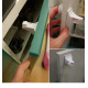 Предпазител за шкафове с магнитно заключване - комплект 4бр. с 1бр. ключ