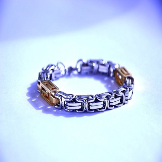 Гривна от медицинска стомана код 211