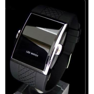 НОВ Модел Часовник Black OUTLET